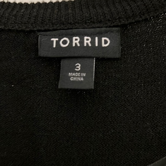 TORRID Sweater - Picture 3 of 3